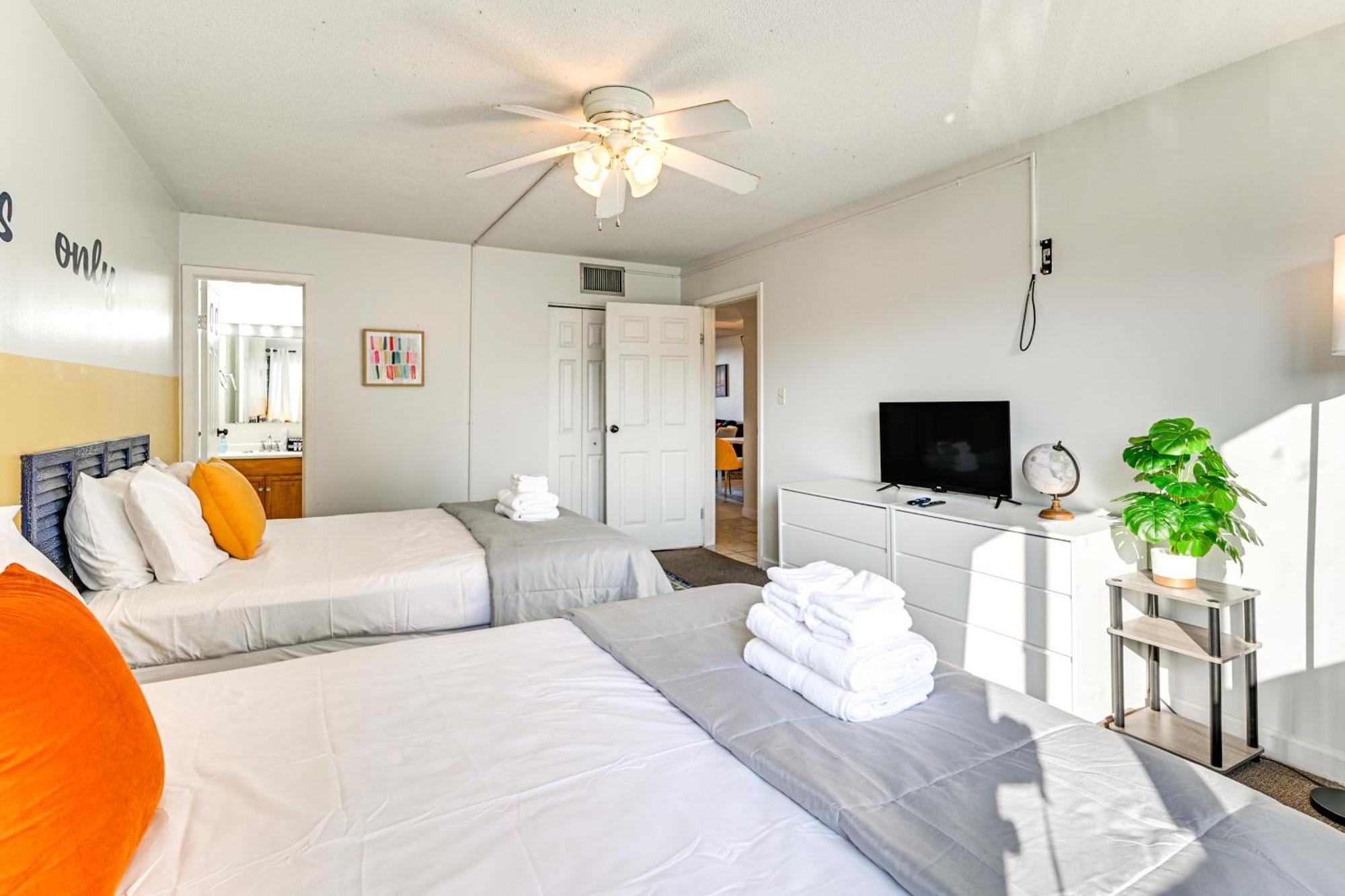Updated Resort Condo, Walk To Myrtle Beach! 外观 照片
